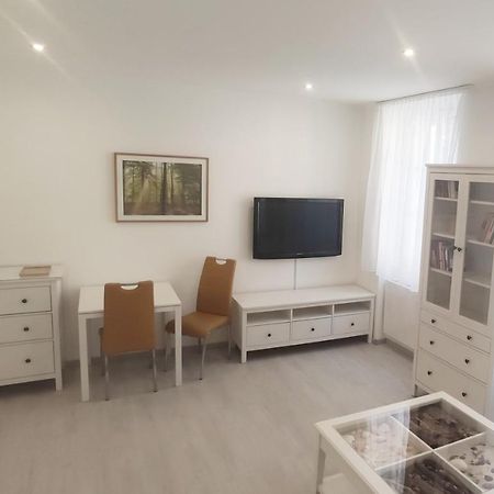 Gemuetliche Zweiraumwohnung In Ruhelage Wiedeń Zewnętrze zdjęcie